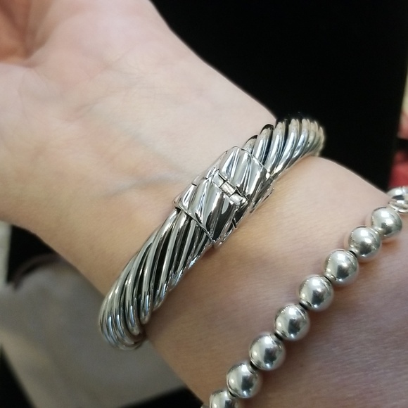 Authentic David Yurman 10mm Cable Bracelet - Picture 5 of 17